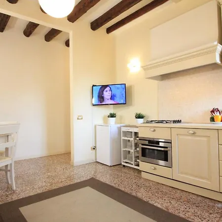 Διαμέρισμα Biennale *