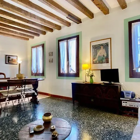 Biennale Apartmán *